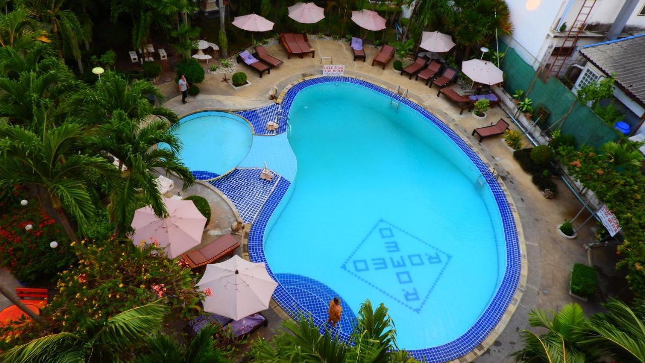 Hotel Romeo Palace Pattaya Bagian luar foto